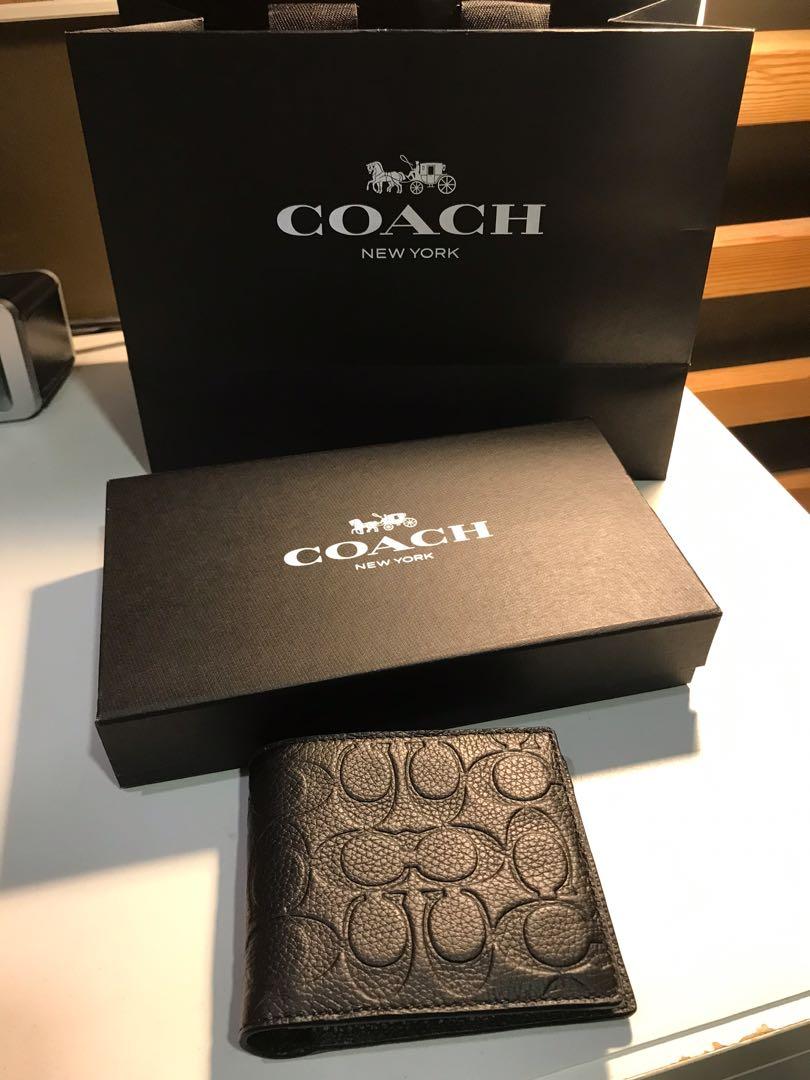 How do you know if coach wallet is real store