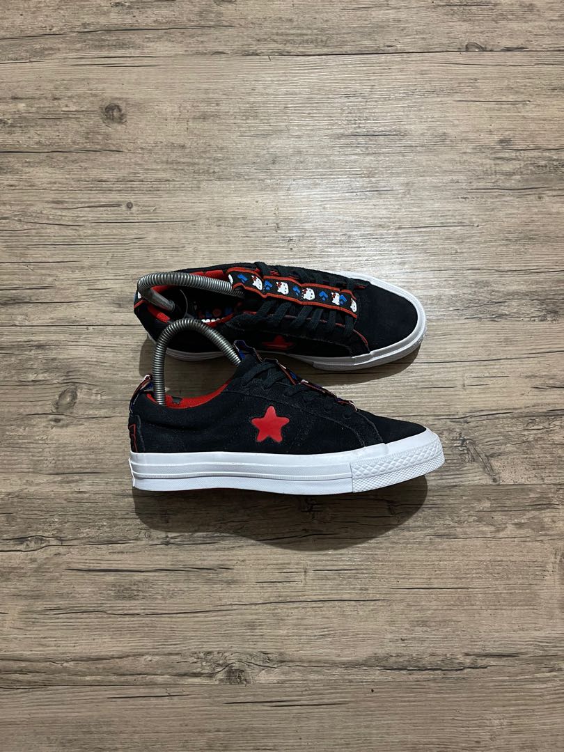 one star converse hello kitty