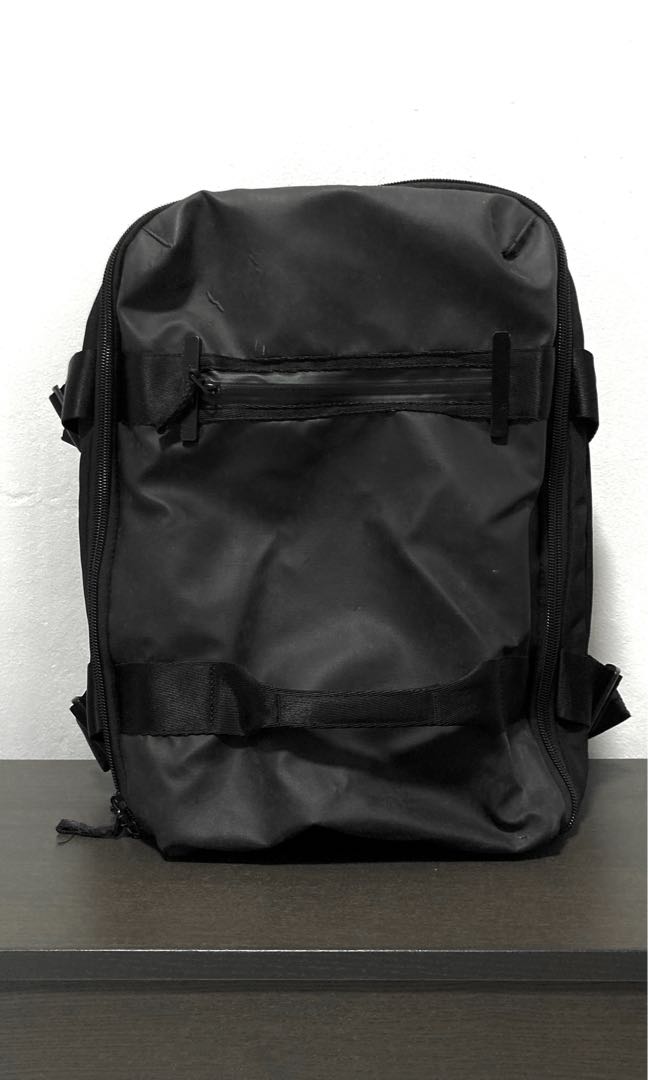 Crumpler vis a vis backpack discount review
