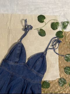 (Category: ) located in . Submitted by as_wardrobe (Listing ID 1135084646, Image 1). Description: .