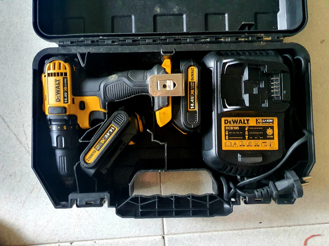 Dewalt 14.4 volt 2025 drill