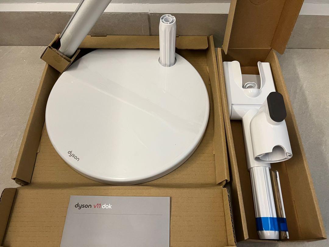 Dyson V11 Floor Dok, Furniture & Home Living, Lighting & Fans, Fans on Carousell