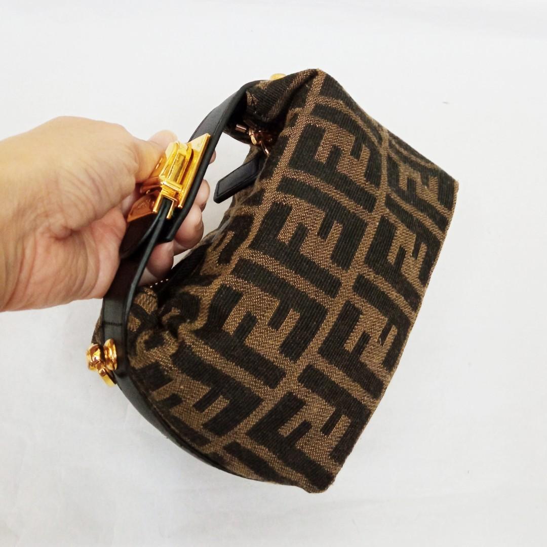 Fendi bento bag sale