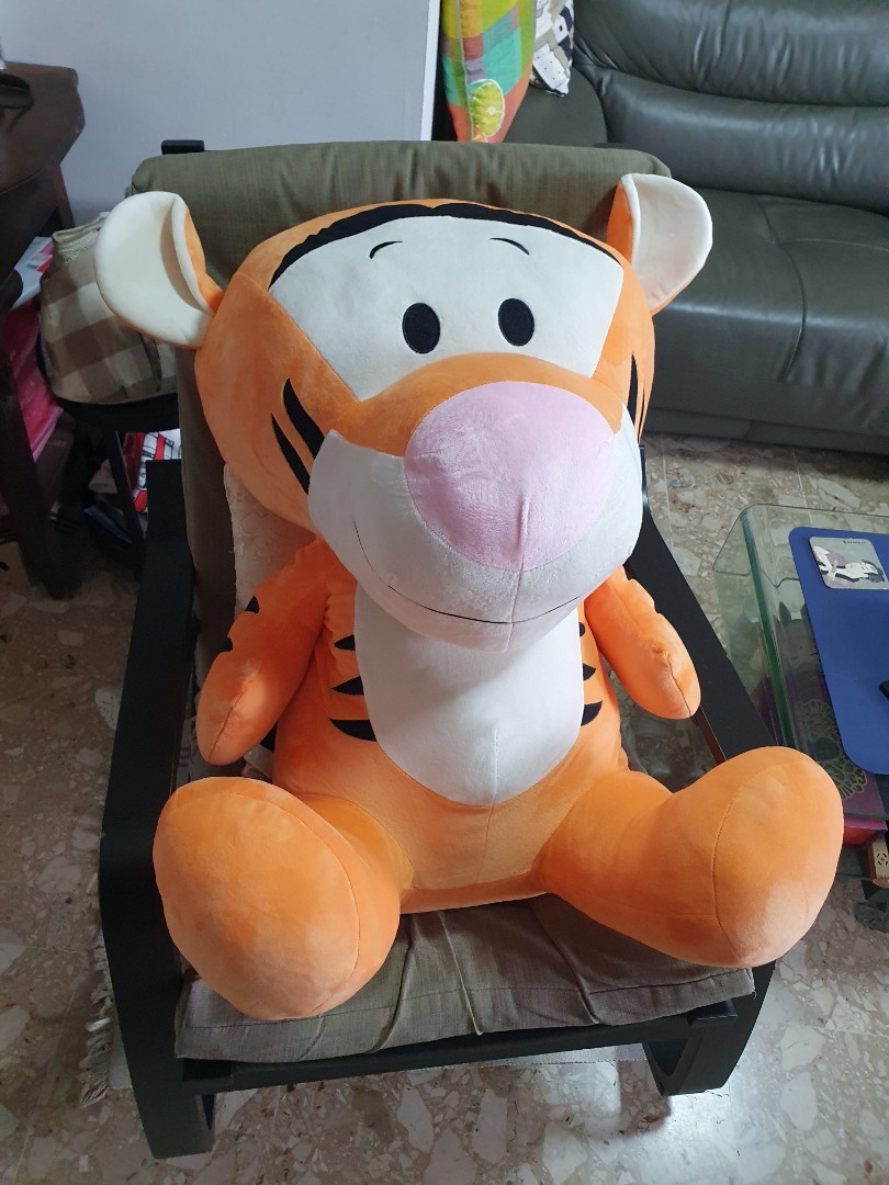 Giant tigger shop plush