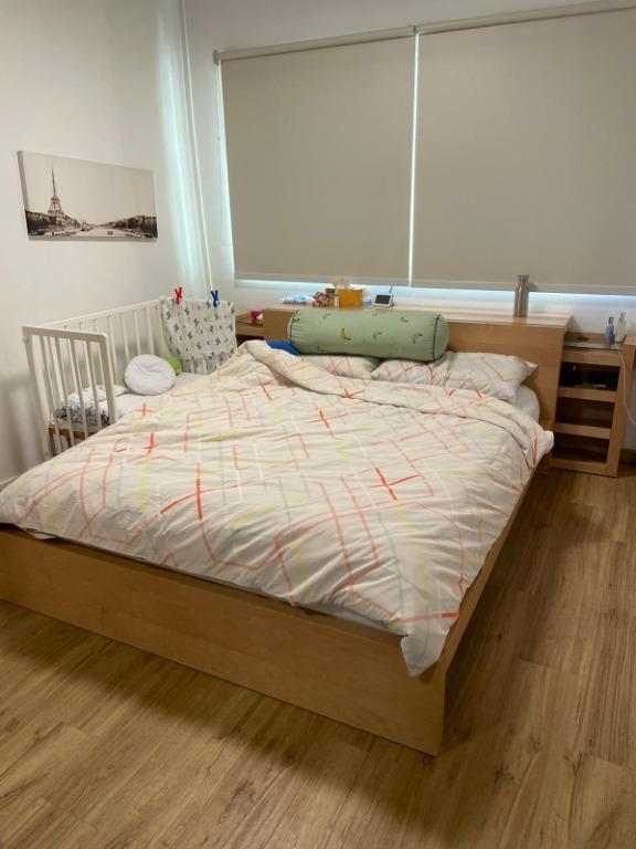 Malm low bed outlet frame
