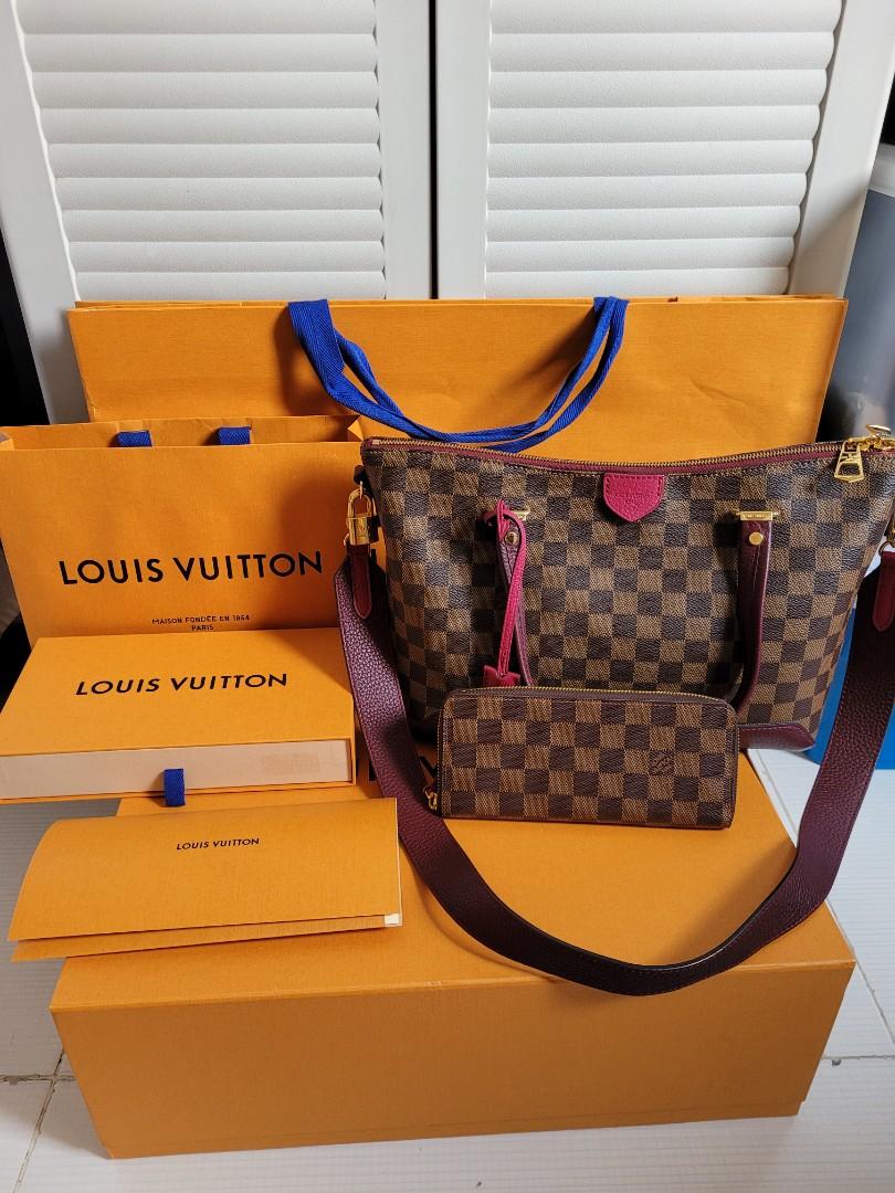 Louis Vuitton Hyde Park, Luxury, Bags & Wallets on Carousell