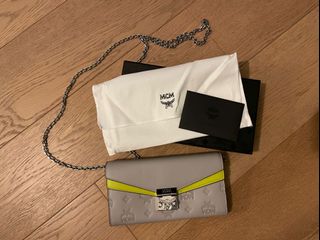 （分類：）位於 。 由 marvellous_622 提交（商品編號 1138463403，圖片 1）。簡介： 。