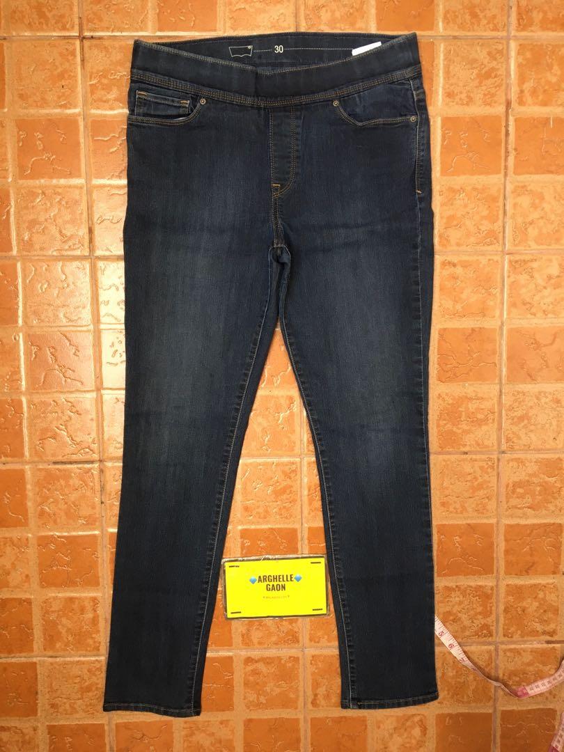 Original Levi's Highwaist Pull-On For Women (Free Shipping Fee), Women's  Fashion, Bottoms, Jeans on Carousell