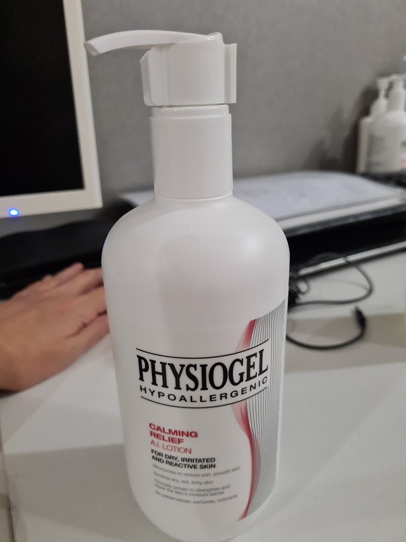 Physiogel hypoallergenic calming relief ai lotion 400ml, Beauty & Personal Care, Bath & Body