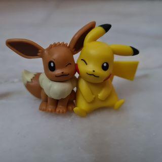 Pokemon Figurine - Pikachu & Eevee