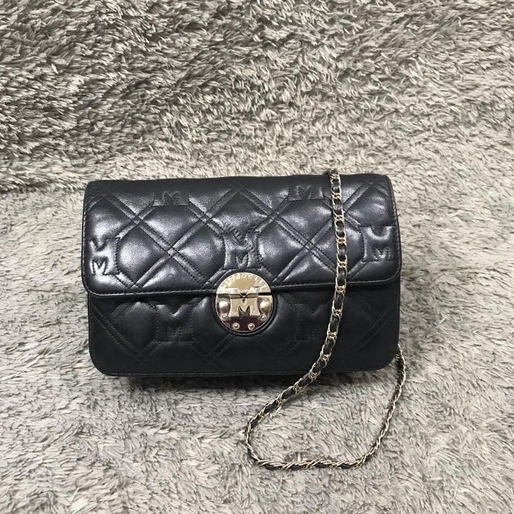 Preloved Original Metrocity Sling Bag