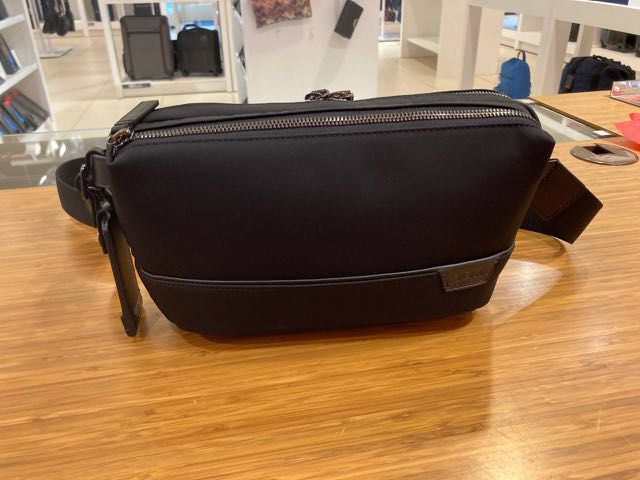 Dante utility pouch best sale leather