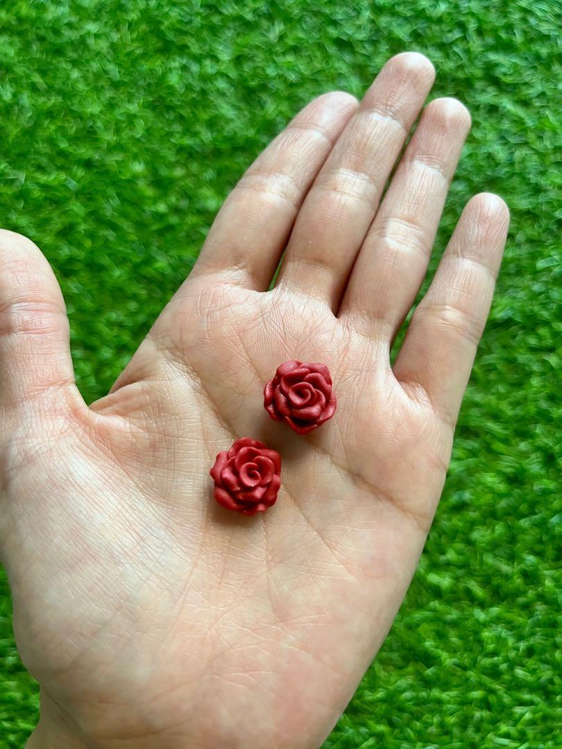Red rose hotsell earrings studs