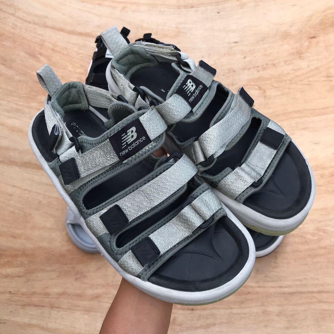 New balance sandal caravan top