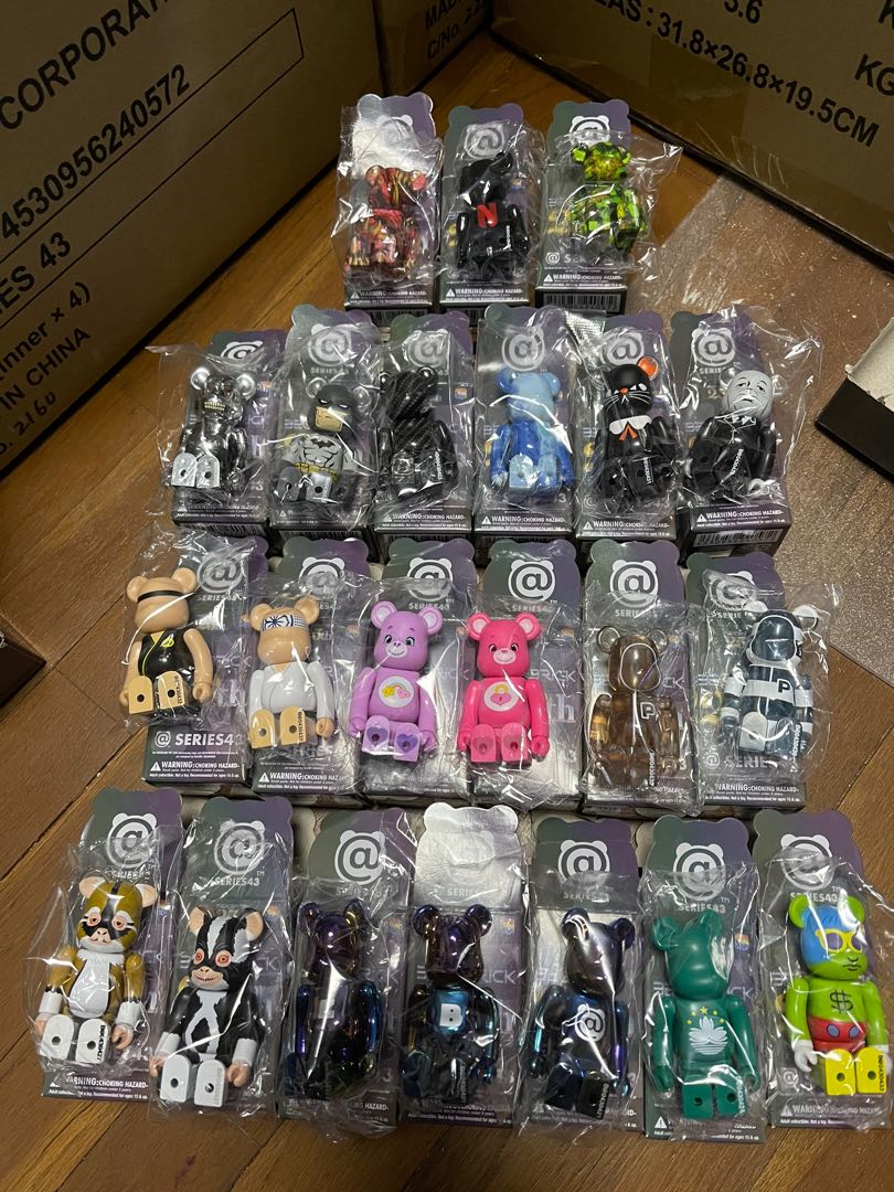 Series 43 100% Bearbrick Blind Boxes, Hobbies & Toys, Toys & Games ...