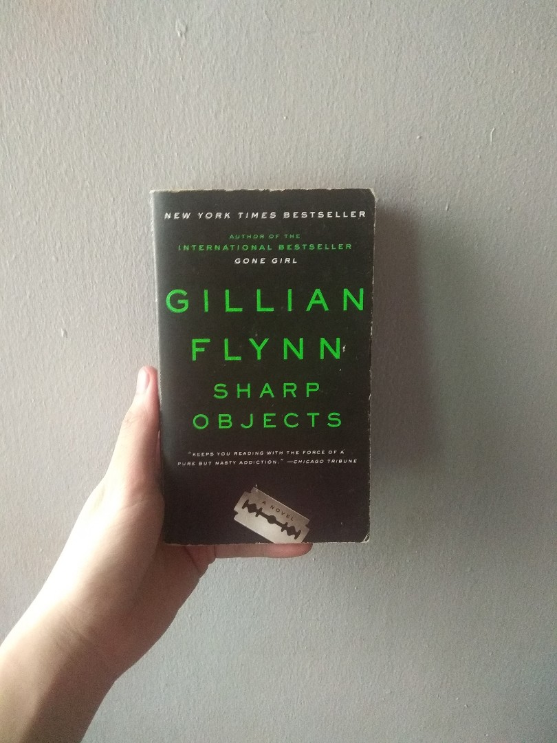 Sharp Objects by Gillian Flynn, Hobbies & Toys, Books & Magazines ...