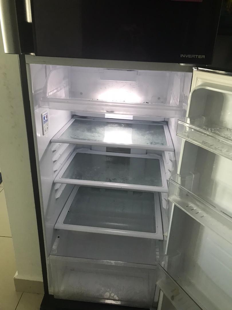 Singer 2 door fridge, TV & Home Appliances, Kitchen Appliances