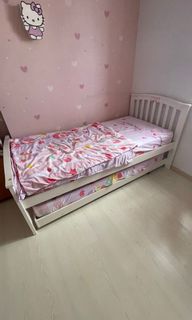 (Category: ) located in . Submitted by z.tan (Listing ID 1138466499, Image 1). Description: .