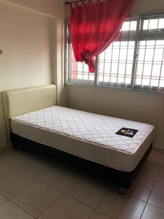 (Category: ) located in . Submitted by notveryperfect (Listing ID 1138366814, Image 1). Description: .