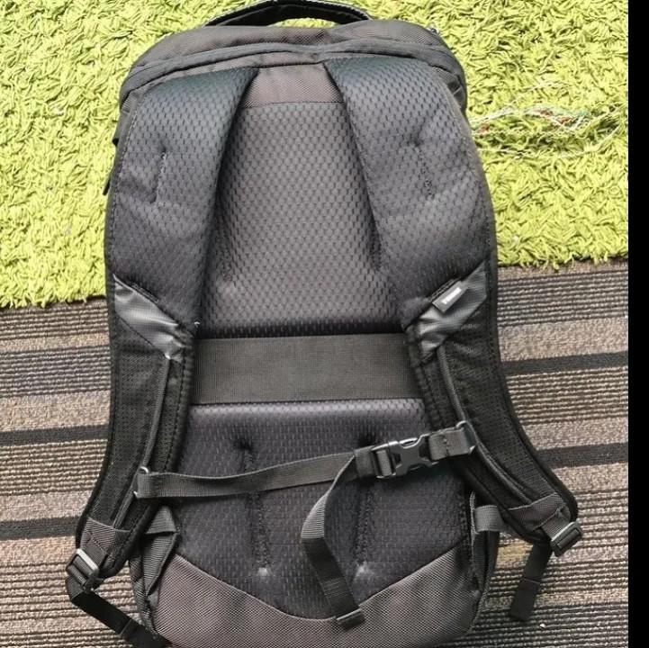 thule backpack 2