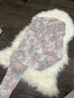 (Category: ) located in . Submitted by babyjcloset (Listing ID 1138363322, Image 1). Description: .