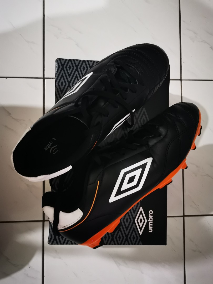 Umbro Classico Football Boots Men s Fashion Footwear Boots on