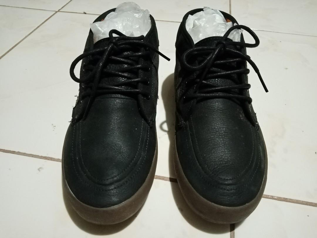 Vans fairhaven cheap