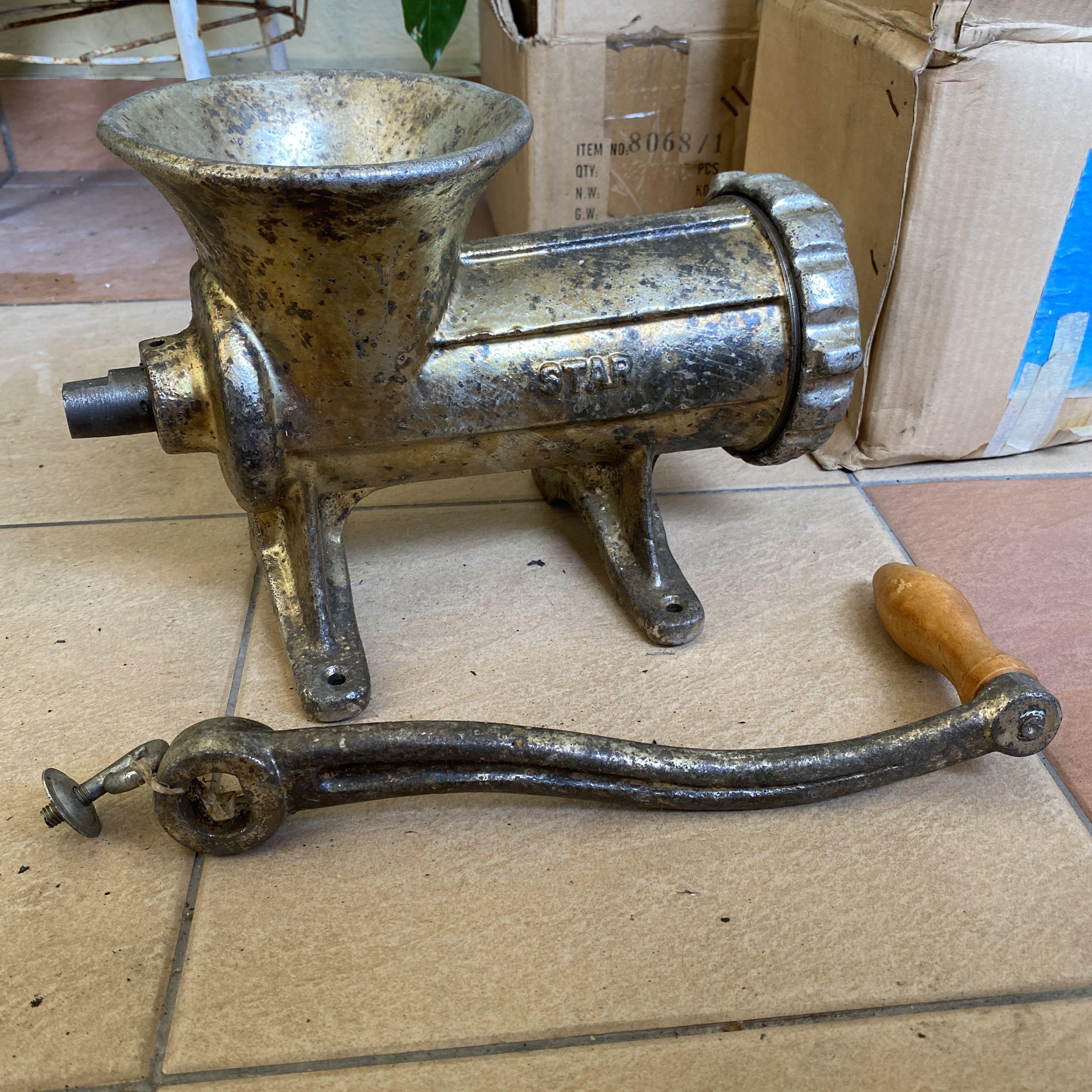 Vintage manual meat mincer_ Vintage Porkert Cast Iron Manual Meat