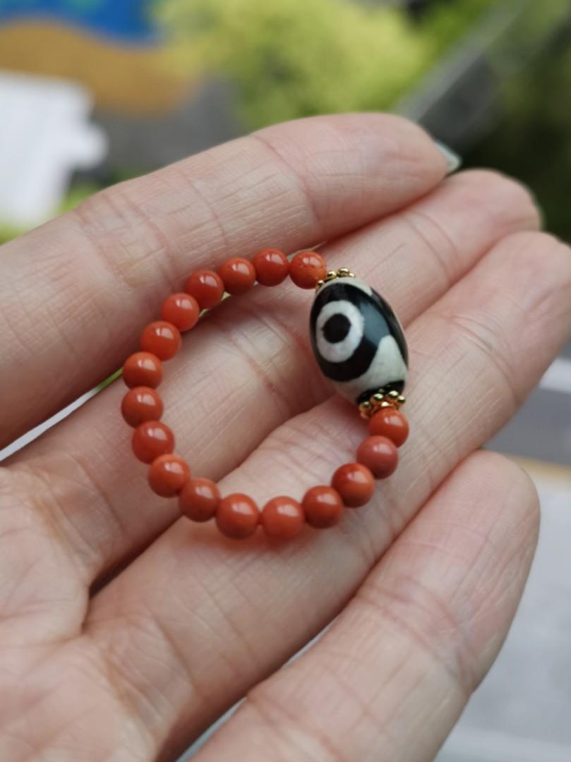 Dzi 成る Bead 黒朱砂 三眼 天珠ワールドNo.16