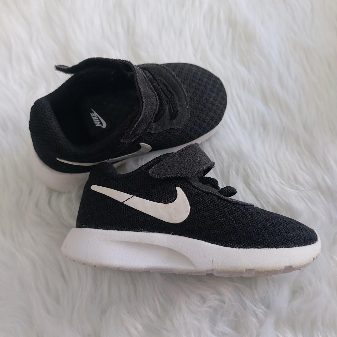 Nike tanjun 5c hotsell