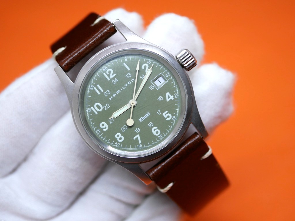 Hamilton khaki sales field quartz 33mm