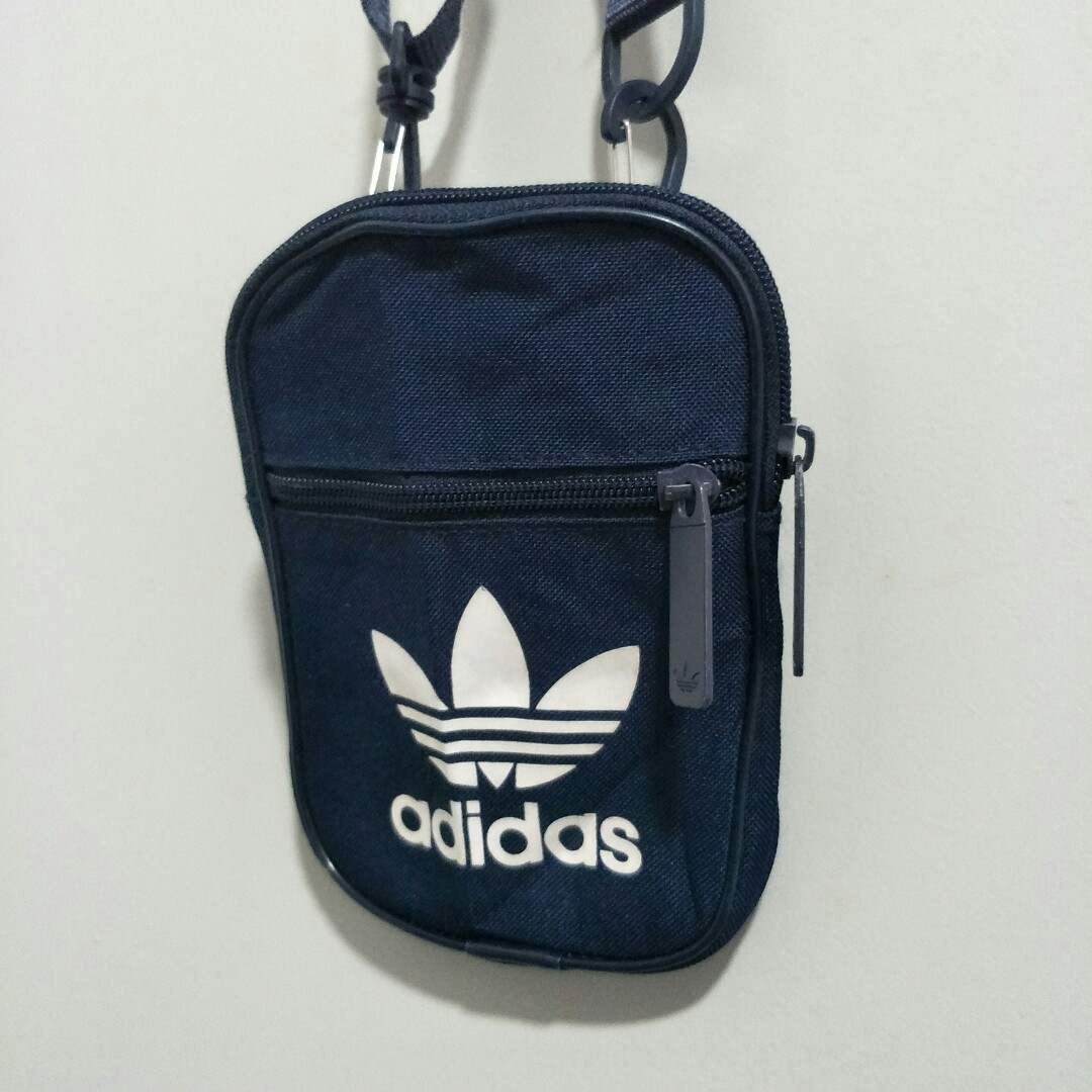 Adidas Sling bag, Men's Fashion, Bags & Wallets, Sling Bags on Carousell