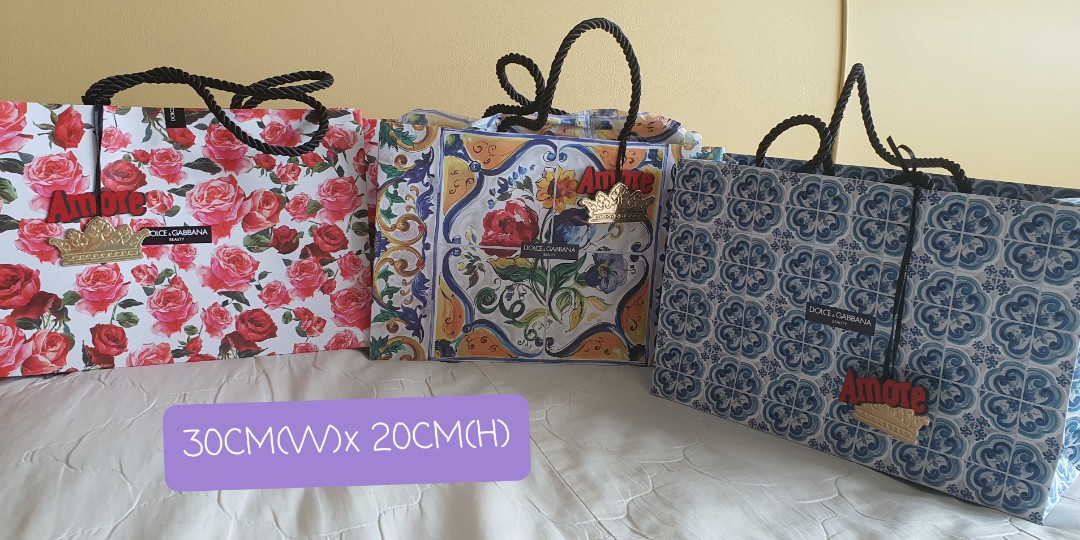 Authentic Dolce & Gabbana paper bag, Luxury, Accessories on Carousell