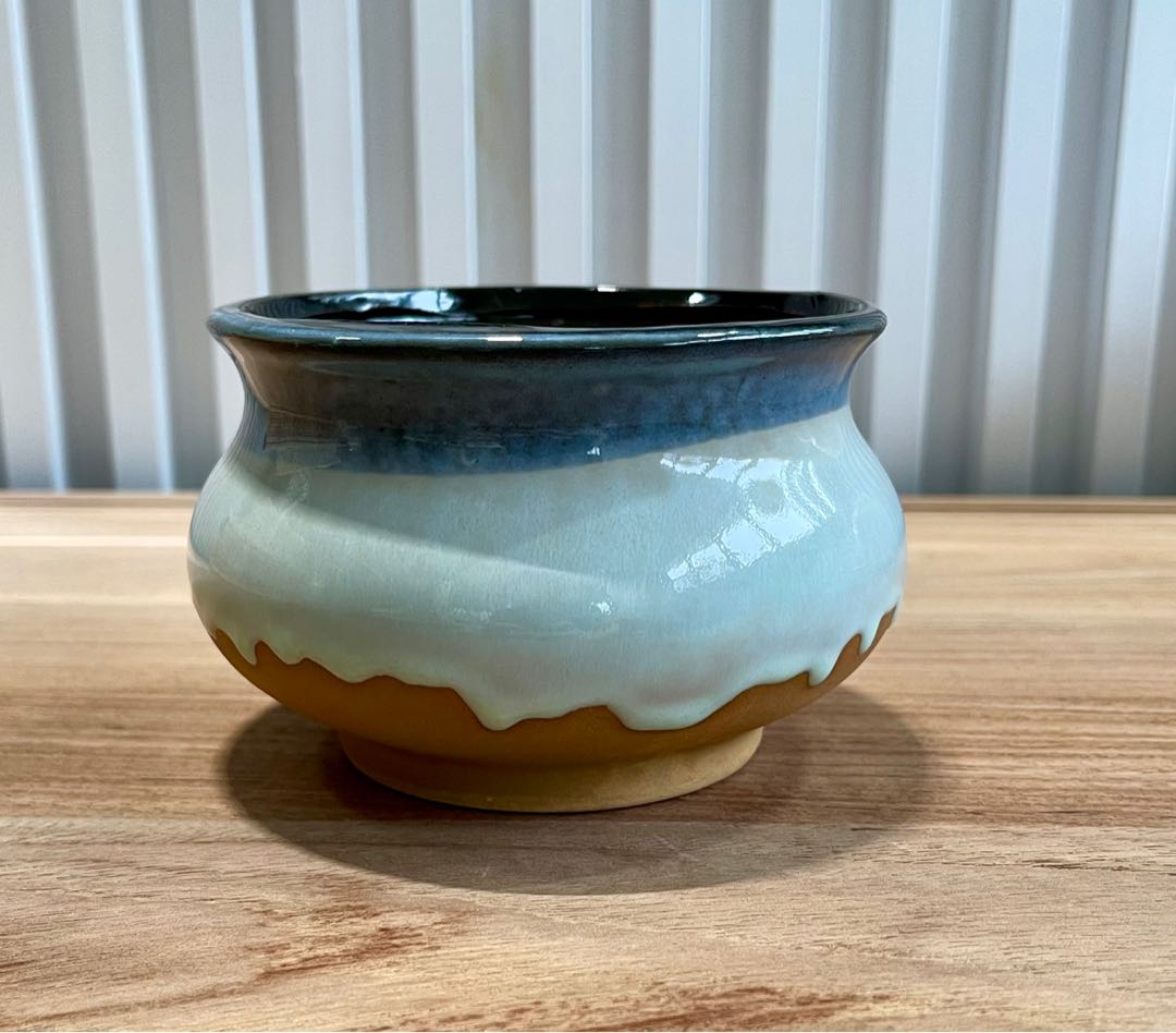 Big Blue Gradient Pot, Furniture & Home Living, Gardening, Pots ...