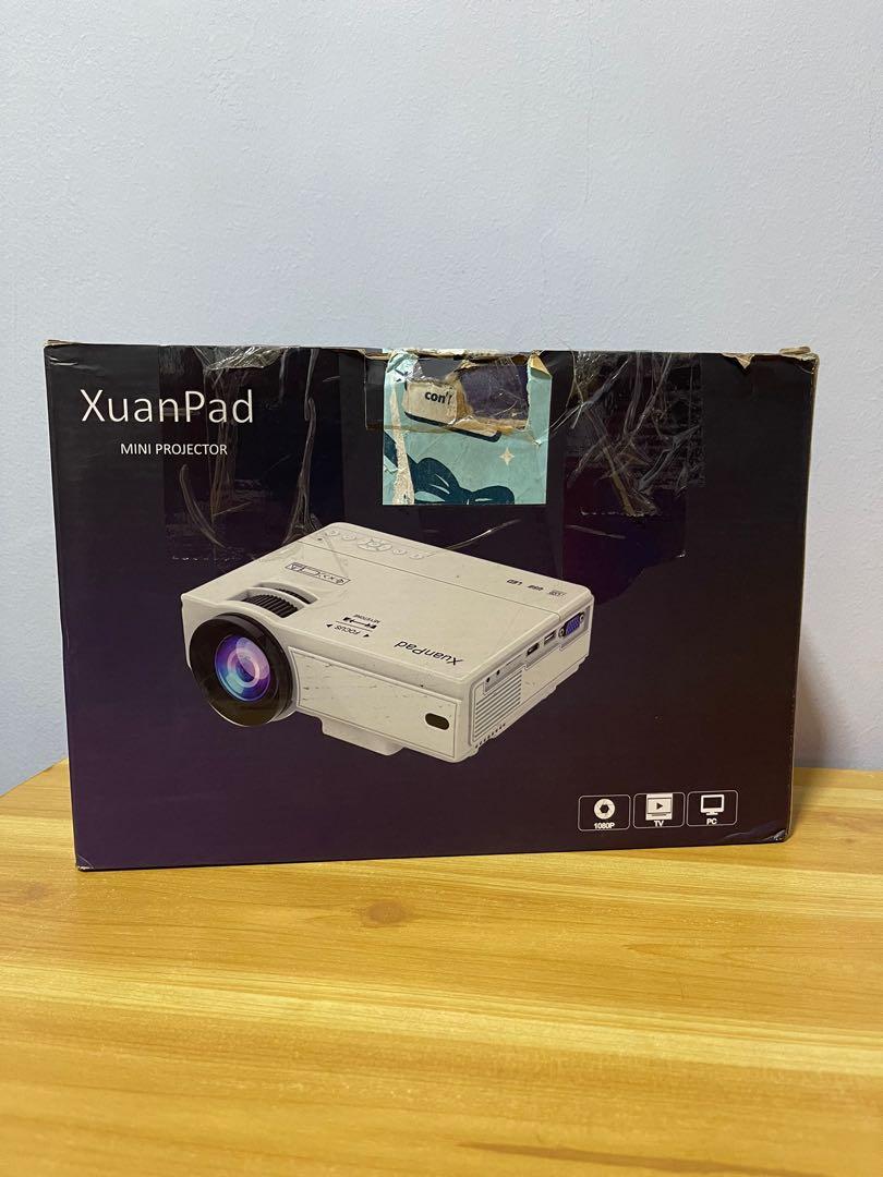 !!BNIB!! Xuanpad Mini Projector Portable videoprojector, 55000 Hours