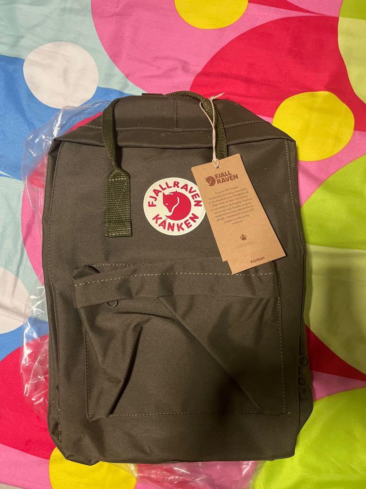 BNWT Fjallraven kanken backpack fits A4 classic size