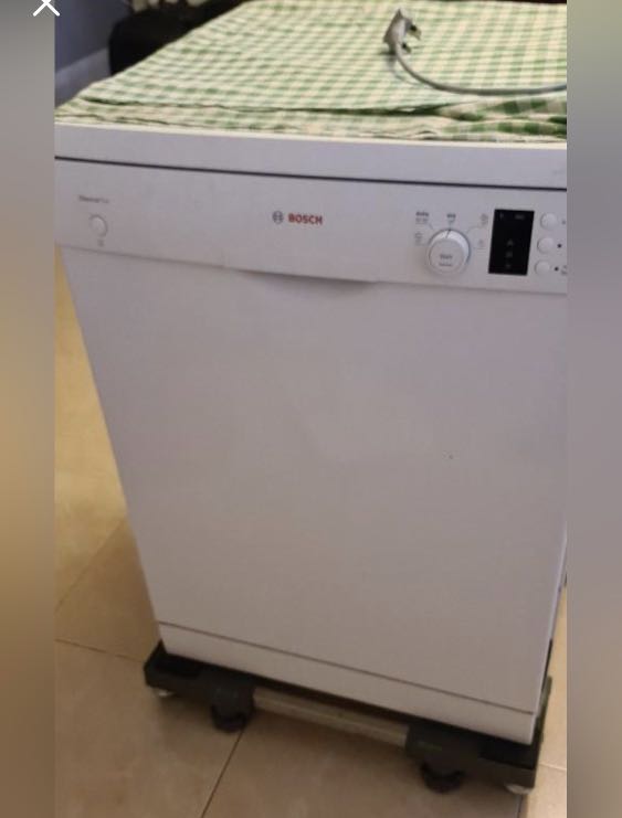 Bosch Dishwasher silent plus, TV & Home Appliances, Kitchen Appliances
