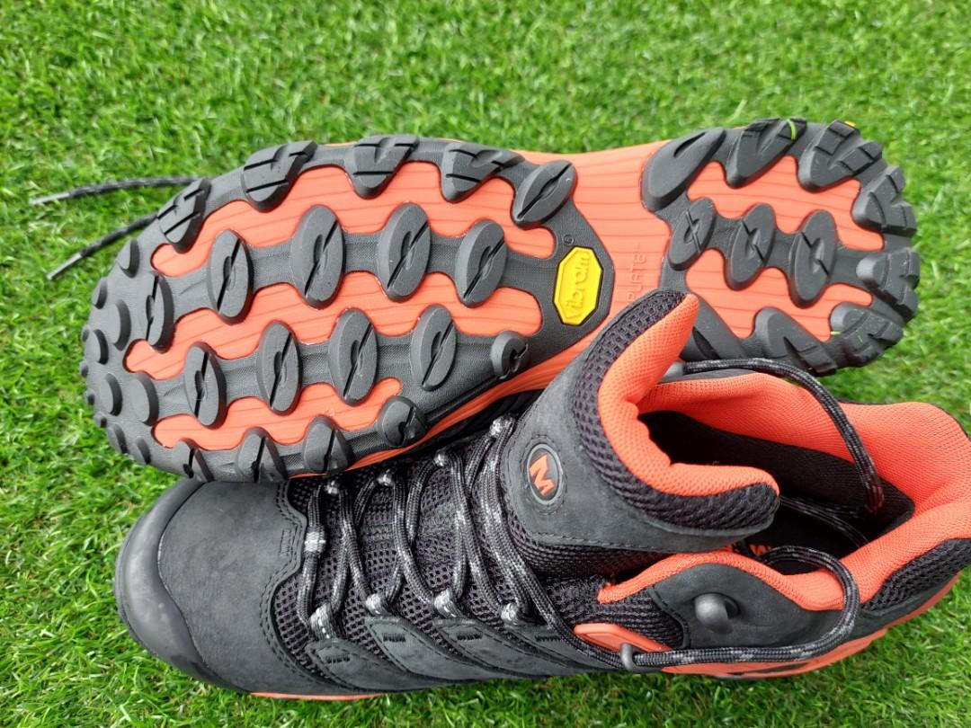 Brand New Merrell Chameleon 7 Mid Waterproof Shoes Sports