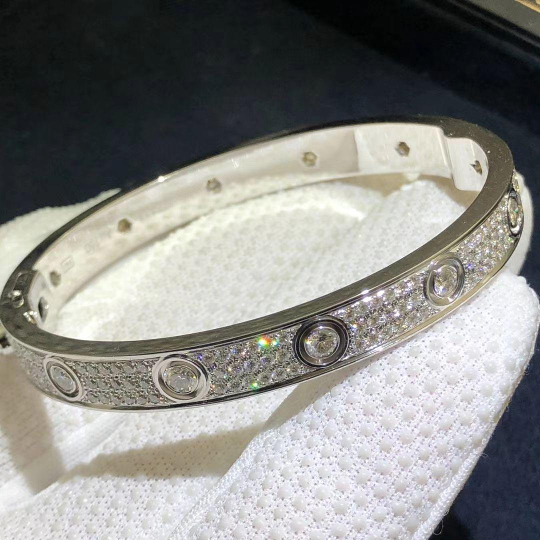 Cartier pave deals
