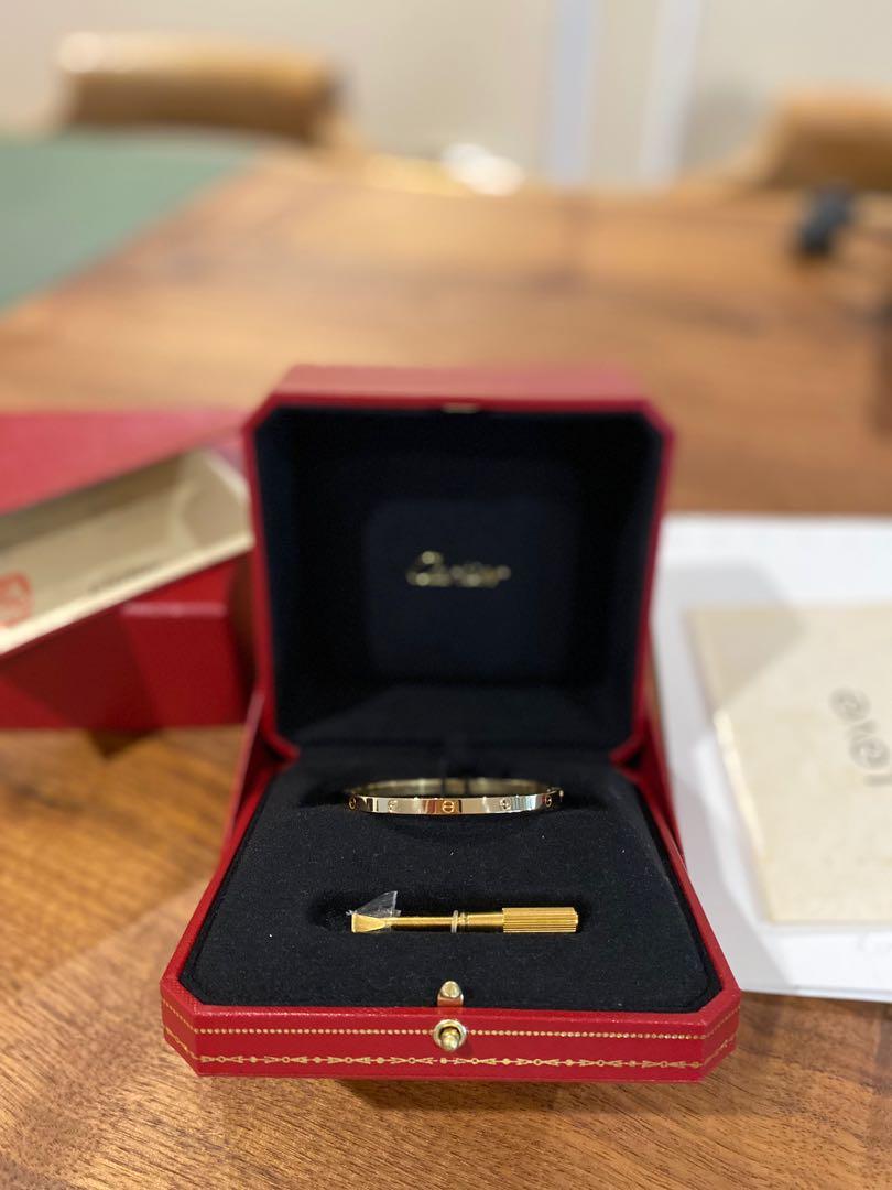 Cartier snap online on bracelet