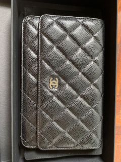 (Category: ) located in . Submitted by secondhand.market (Listing ID 1134930721, Image 1). Description: .