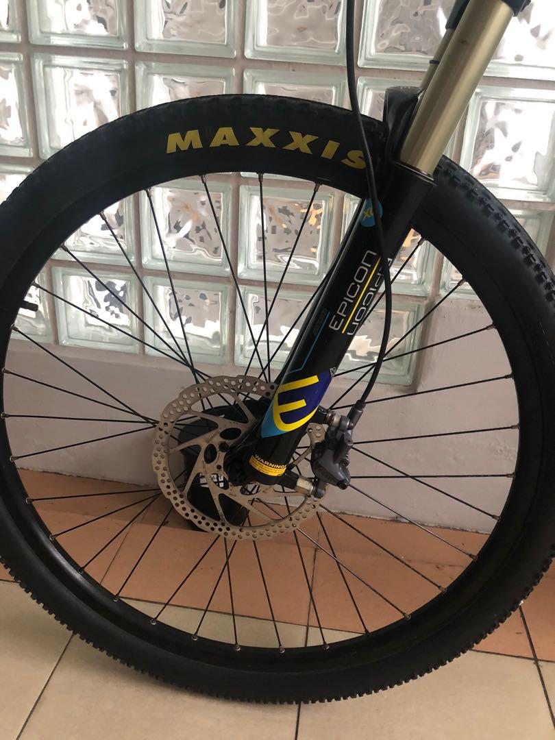 CUBE , Sports Equipment, Bicycles & Parts, Bicycles on Carousell