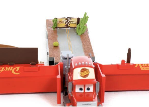 Cars mega mack cheap playtown