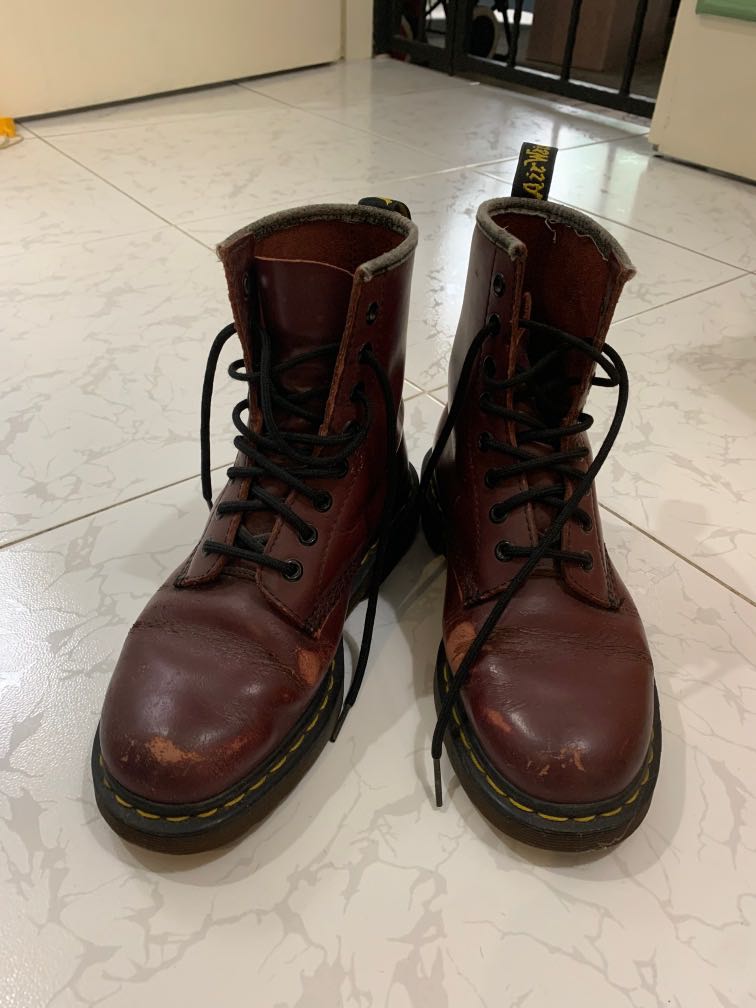 doc martens boots maroon
