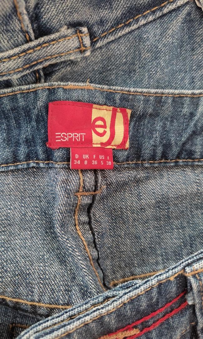 Esprit Mid waist Jeans (Category: Jeans) located in Santa Rosa. Submitted by ivanandvannahstuff (Listing ID 1134905610, Image 2). Description: Size 28.