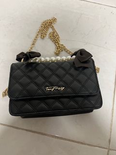 （分類：）位於 。 由 alisonytl 提交（商品編號 1134955120，圖片 1）。簡介： 。