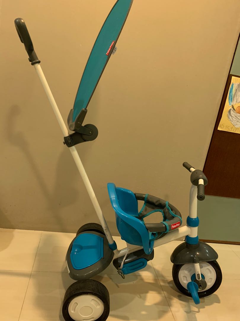tricycle bebe toys r us