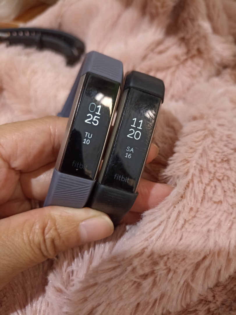 fitbit couple watch