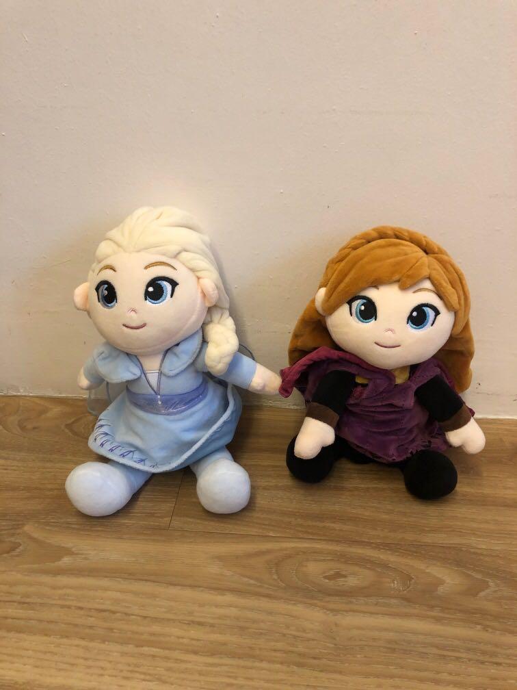 Frozen Elsa and Anna soft toy