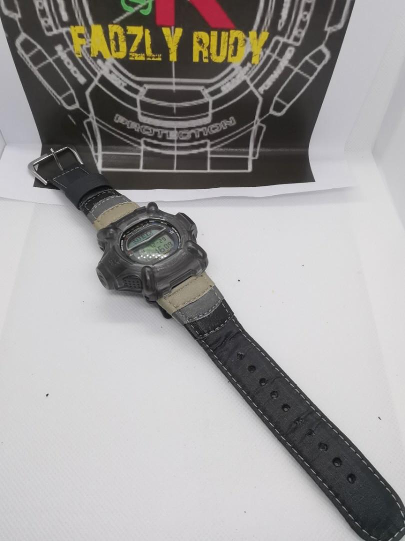Gshock dw9100 Riseman (Category: Watches) located in Kuala Terengganu. Submitted by fadzly.rudy85 (Listing ID 1134990021, Image 2). Description: Gshock dw9100 Riseman Kondisi used Cermin tiada calar✅ Band ori jam (ad kesan pemakaian) Bezel custom black smoke Back Light ✅ Made in Japan Semua berfungsi dengan baik Jam sahaja Pos by J&T Harga nego sampi jadi.